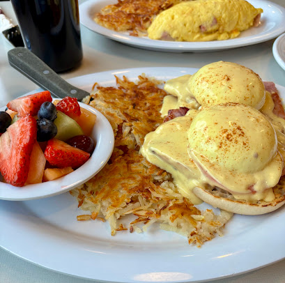 Photo Cozy Corner Restaurant & Pancake House - 15