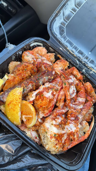 Photo Crab Trap Seafood Takeout - 20