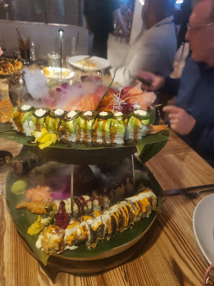 Photo Crave American Kitchen Sushi Bar The Galleria Edina - 25