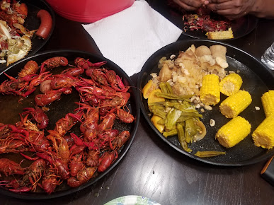 Photo Crawfish Time On Moss - 11