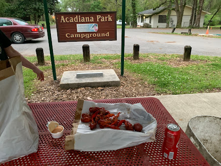 Photo Crawfish Time On Moss - 12