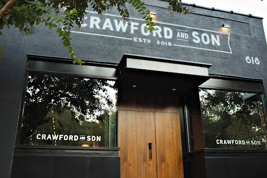 Photo Crawford And Son - 10