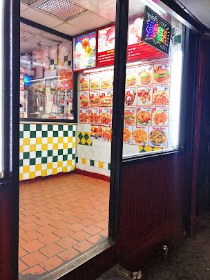 Photo Crown Fried Chicken - 16