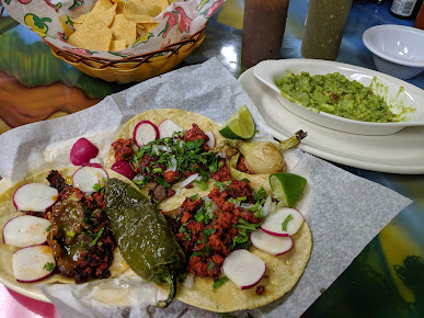Photo Cuatro Caminos Mexican Restaurant - 11