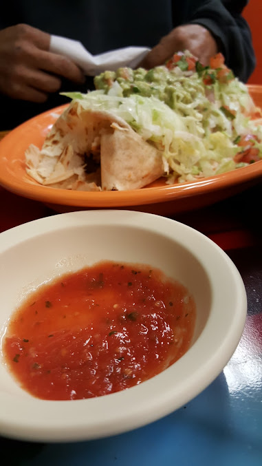 Photo Cuatro Caminos Mexican Restaurant - 21