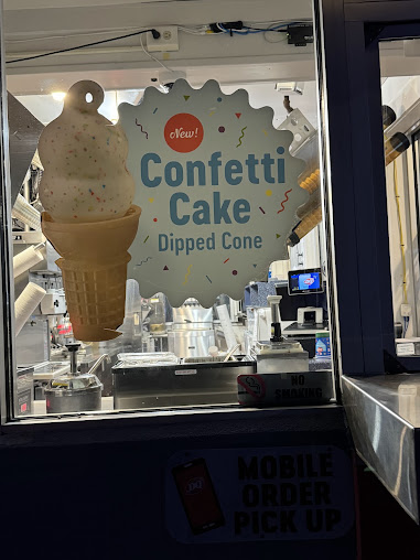 Photo Dairy Queen (Treat) - 12