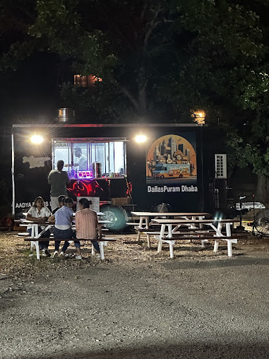 Photo Dallaspuram Dhaba Indian Food Truck - 10