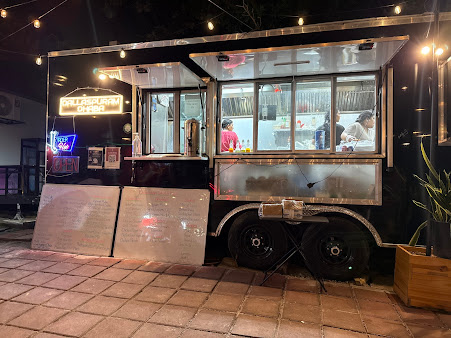 Photo Dallaspuram Dhaba Indian Food Truck - 14