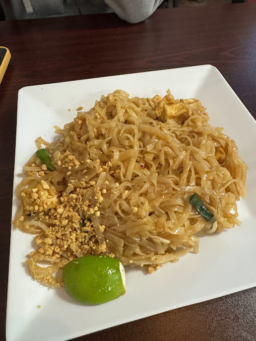 Menu Das Thai Cuisine 2 - 4