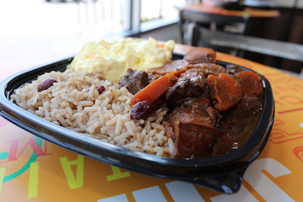 Photo Dat Jerk Caribbean Chargrill Waldorf - 22