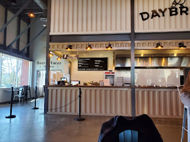 Photo Daybreak Kitchen And Biscuit Company - 14