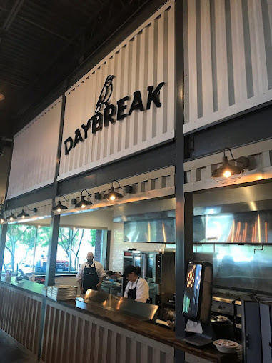 Photo Daybreak Kitchen And Biscuit Company - 20