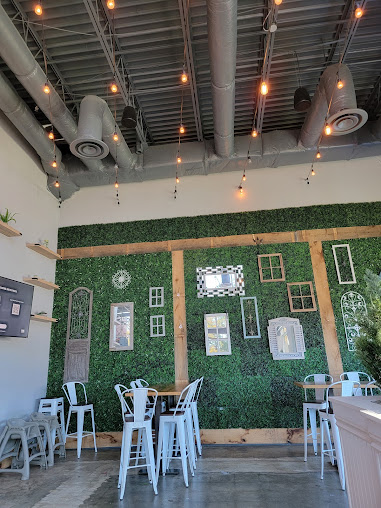 Photo Daybreak Kitchen And Biscuit Company - 23