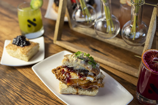 Photo Daybreak Kitchen And Biscuit Company - 28