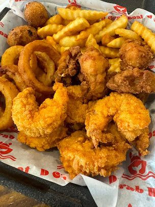 Photo Dcrab Boat Aloha Hawaiian Bbq - 15