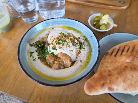 Photo Dipsy Bondi - Hummus Shakshuka & Salad Bar - 22