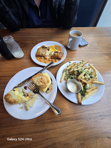 Photo District All Day Delicious - 12