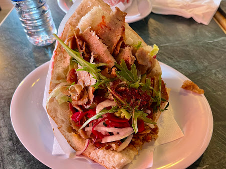 Photo Döner Restaurant Berlin Mitte - 14
