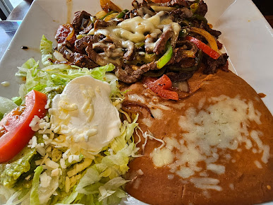 Photo Dos Marias Mexican Bar & Grill - 23