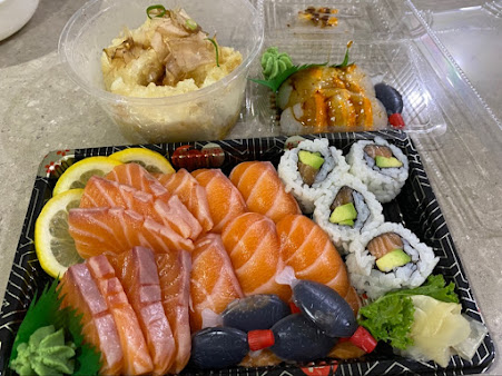 Photo Dragon Sushi & Roll - 11