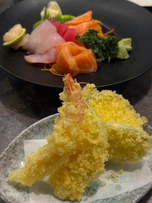 Photo Dragon Sushi & Roll - 23