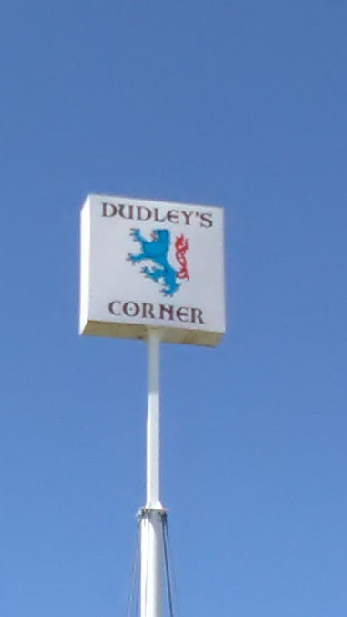 Photo Dudley's Corner - 14