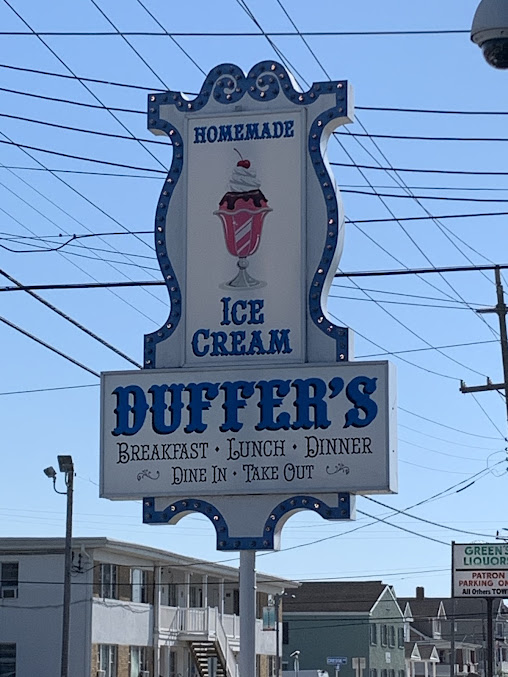 Photo Duffer's Restaurant & Old Fashioned Ice Cream Parlor - 16