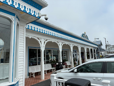 Photo Duffer's Restaurant & Old Fashioned Ice Cream Parlor - 21