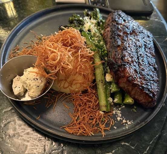 Photo Earls Kitchen + Bar - 22