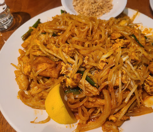 Photo Eastwind Chinese Restaurant Noodle Bar - 10