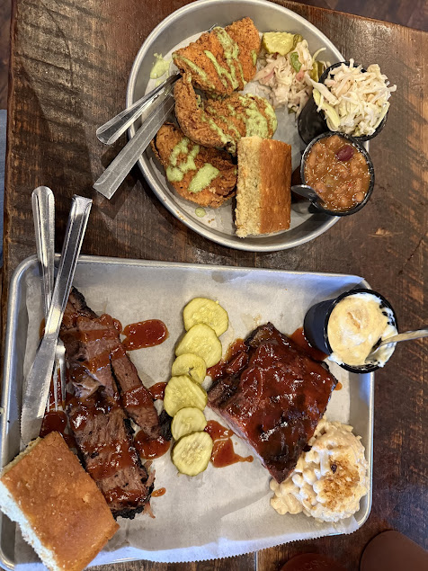 Photo Edleys Bar B Que Chattanooga - 10