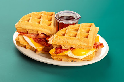 Menu Eggs Up Grill - 5