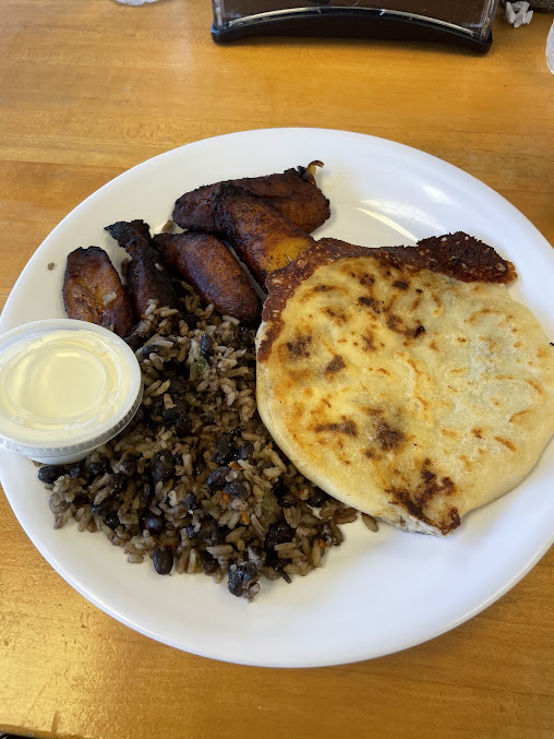 Photo El Arco Pupusas Restaurant - 29