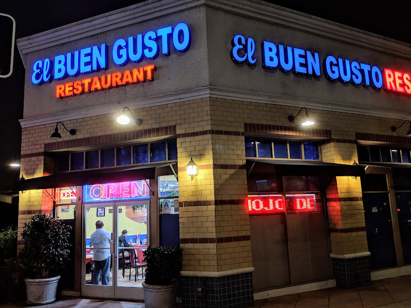 El Buen Gusto Restaurant