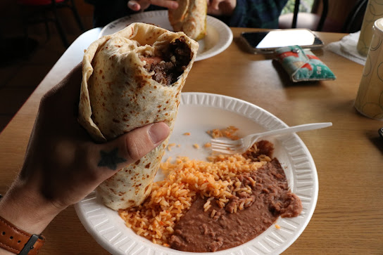 Photo El Famous Burrito Elmhurst - 13