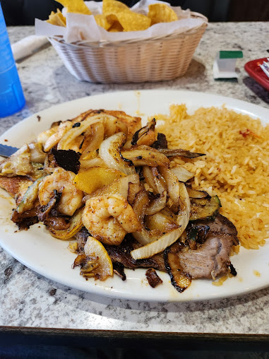 Photo El Jimador Bar And Grill - 4