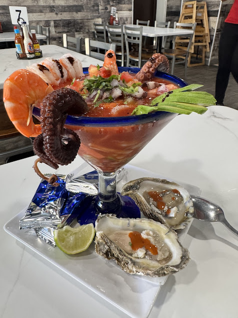 Photo El Nuevo Langostino Inc - 11