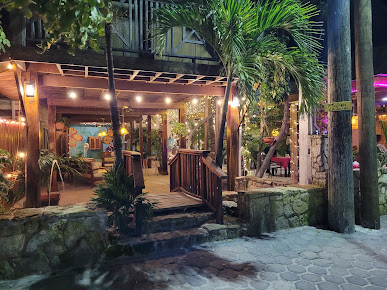 Photo El Patio Caribbean Cuisine And Lounge - 29