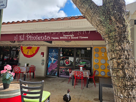 Photo El Pimiento Restaurant - 17