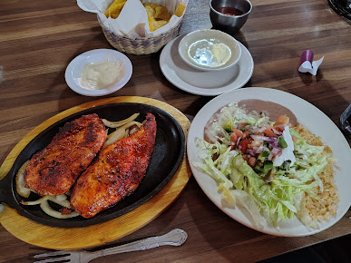 Photo El Rodeo Rocky Mount - 10