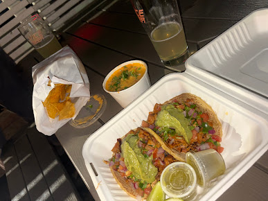 Photo El Viejon Taqueria Y Mariscos Food Truck - 21