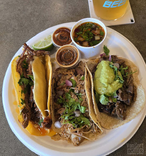 Photo El Viejon Taqueria Y Mariscos Food Truck - 22