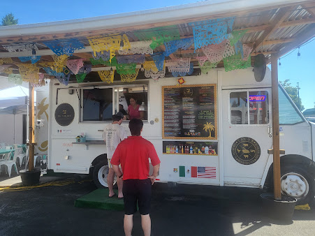 Photo El Viejon Taqueria Y Mariscos Food Truck - 24