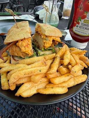 Photo Element Gastropub - 15