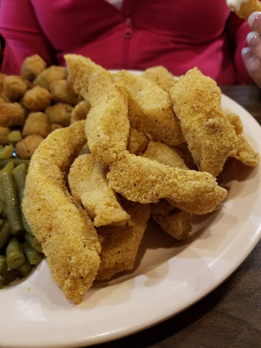 Photo Family Style Chicken Seafood - 11