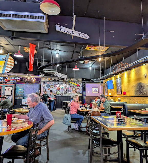 Photo Feldmans Wrong Way Diner - 16