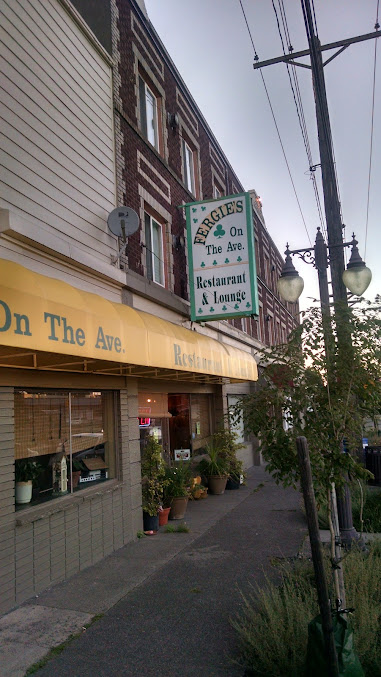 Photo Fergies On The Ave - 11