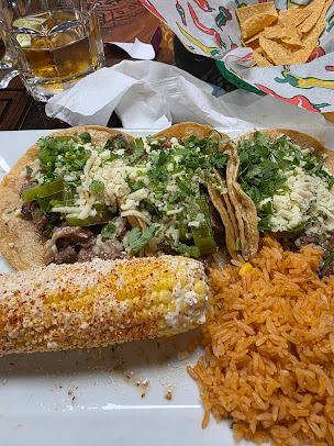 Photo Fiesta Patria Mexican Restaurant Cantina - 14