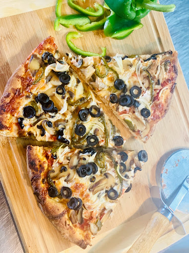 Photo Firefly Italian Restaurant Alfredo Pizza - 14