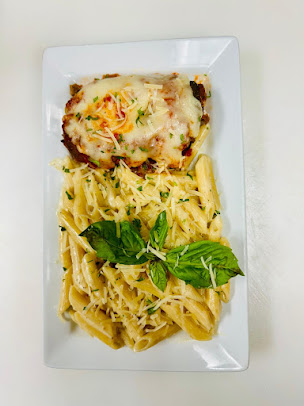 Photo Firefly Italian Restaurant Alfredo Pizza - 19